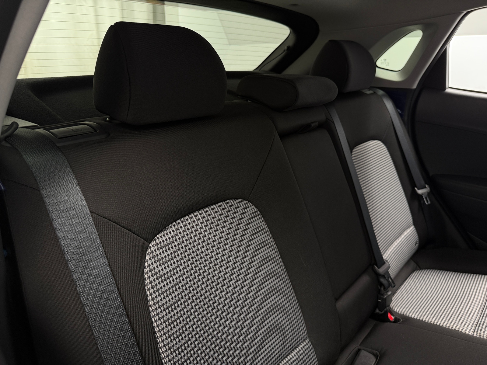 Thumbnail: 2020 Hyundai Kona - 6