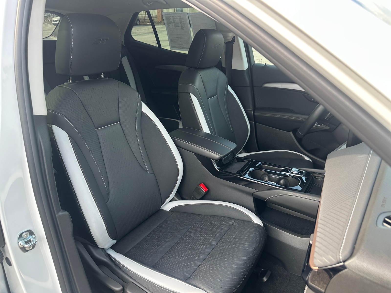 Thumbnail: 2024 Buick Envision - 2