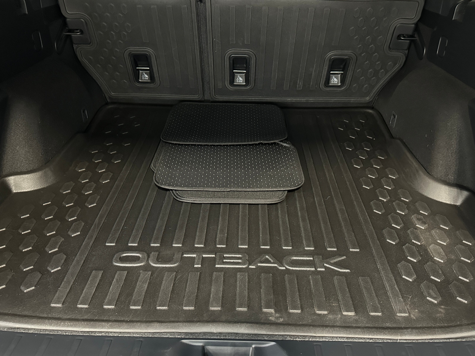 Thumbnail: 2021 Subaru Outback - 7