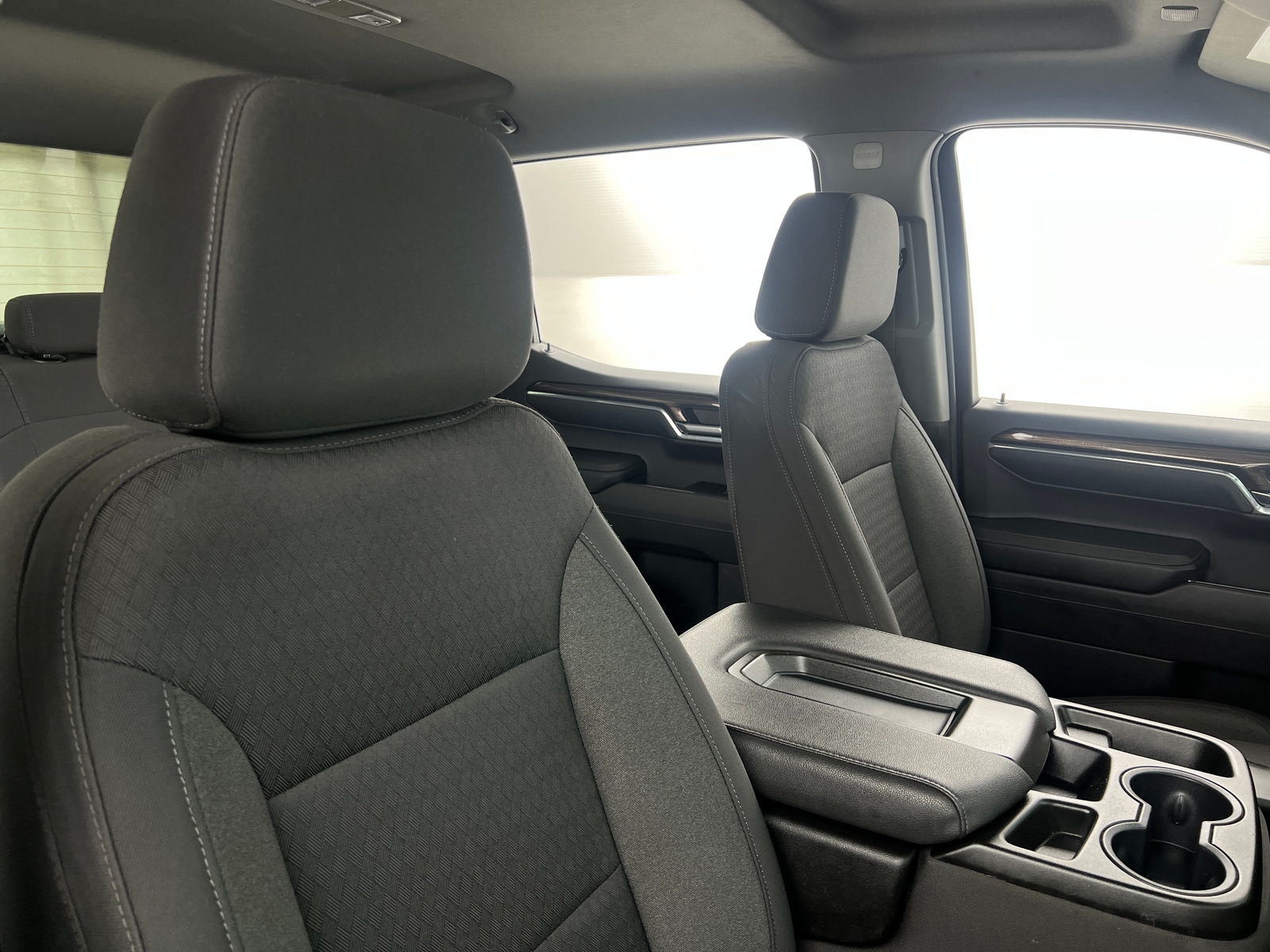 Thumbnail: 2024 Chevrolet Silverado 1500 - 2