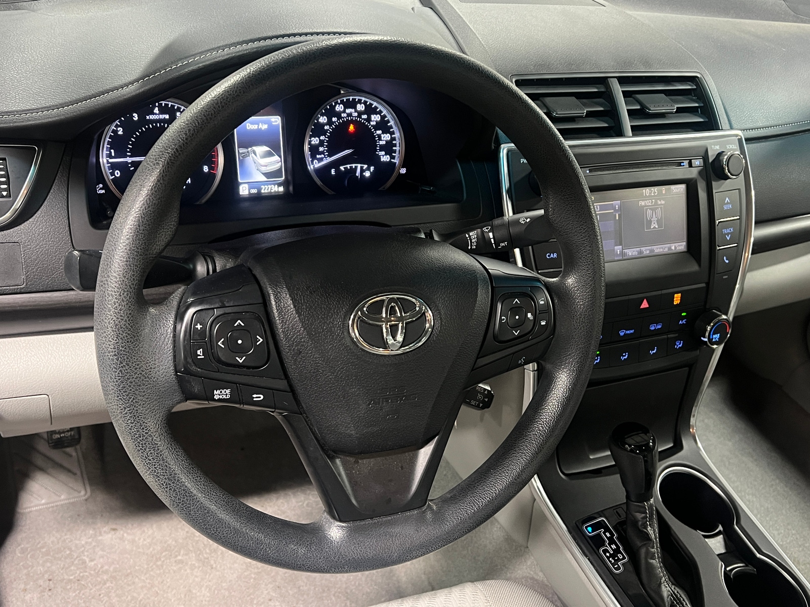 Thumbnail: 2017 Toyota Camry - 5