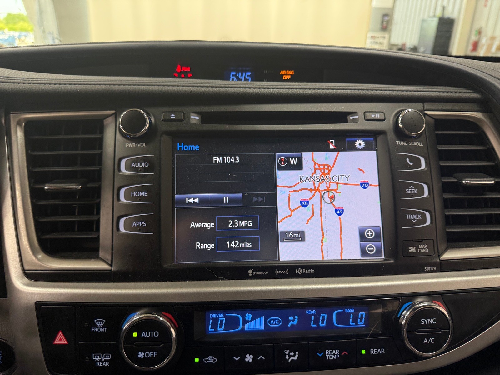Thumbnail: 2018 Toyota Highlander - 3