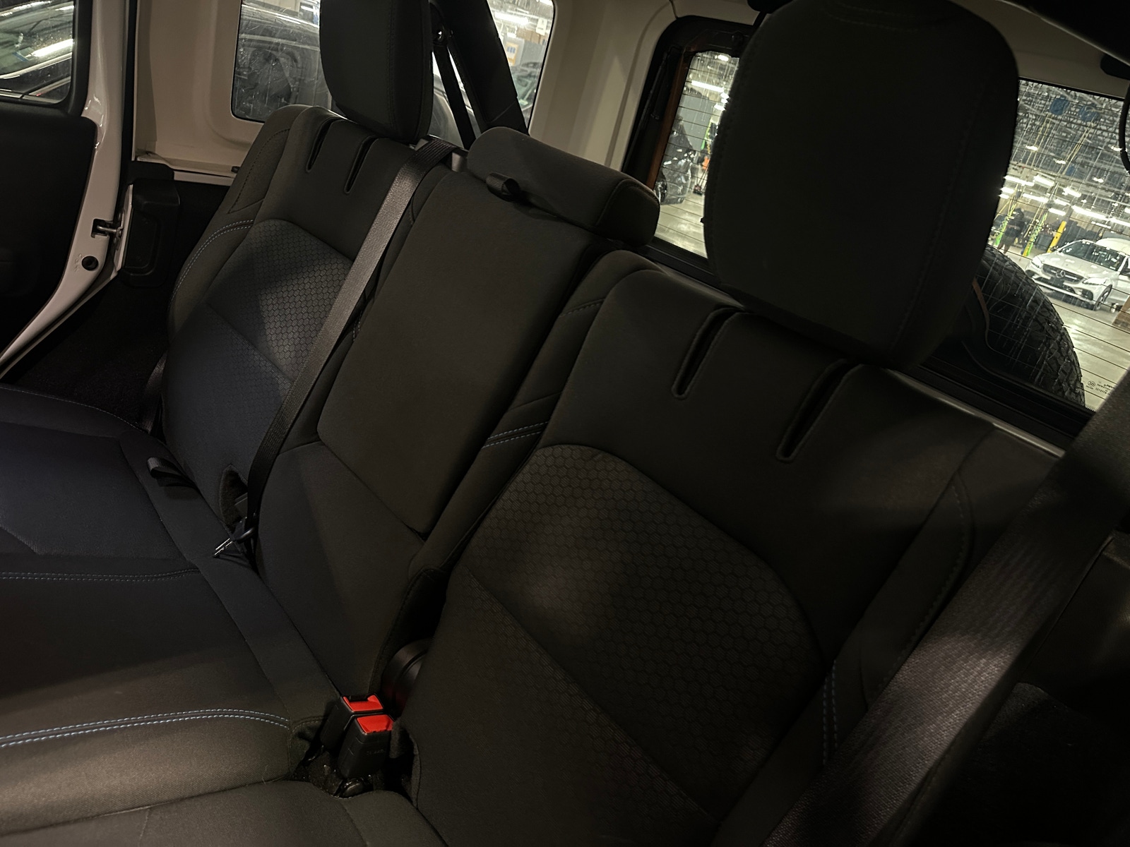 Thumbnail: 2022 Jeep Wrangler - 6
