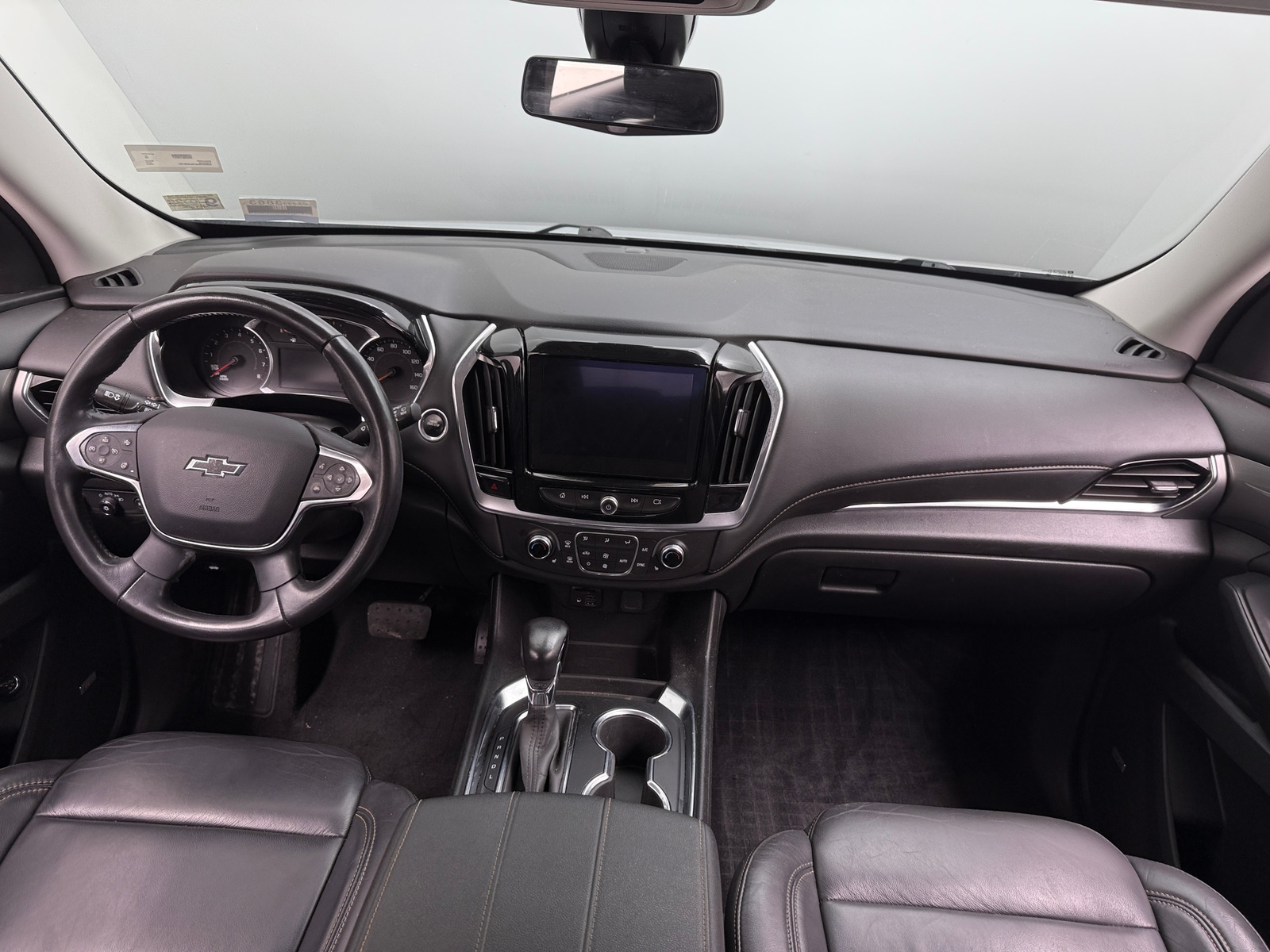 Thumbnail: 2021 Chevrolet Traverse - 2