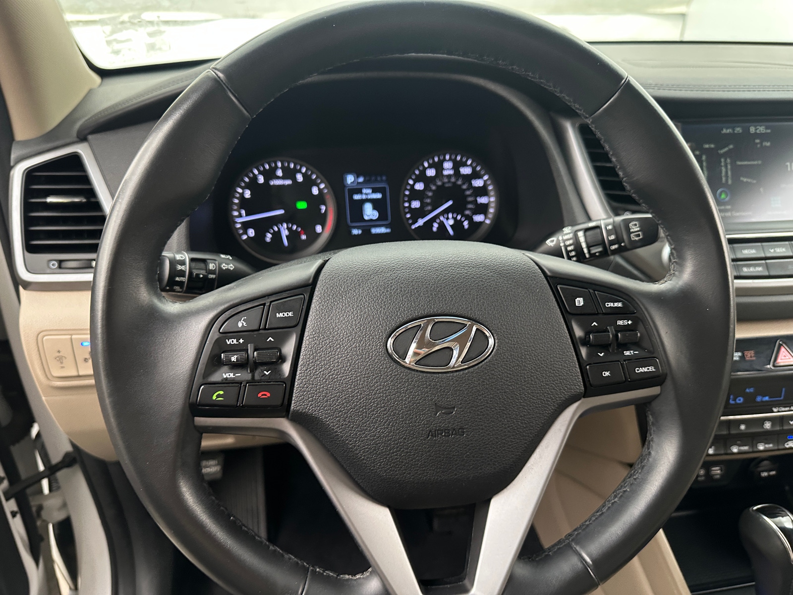 Thumbnail: 2017 Hyundai Tucson - 4