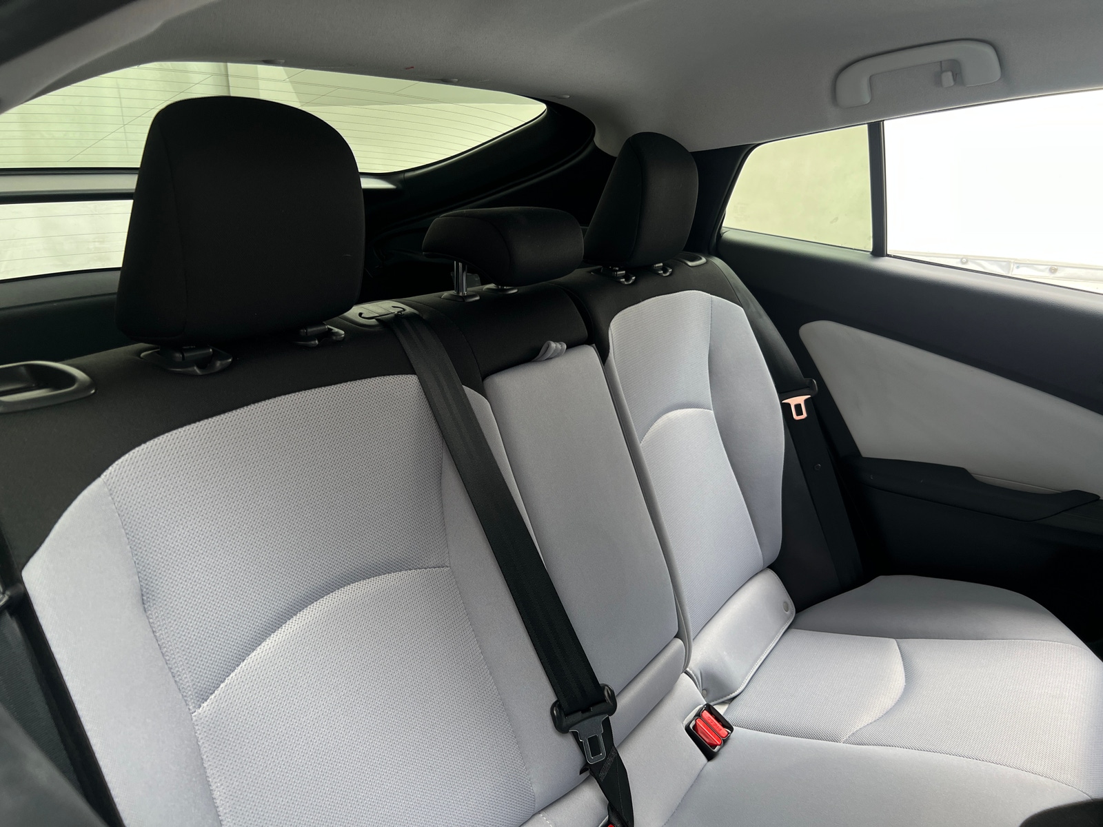 Thumbnail: 2022 Toyota Prius - 6