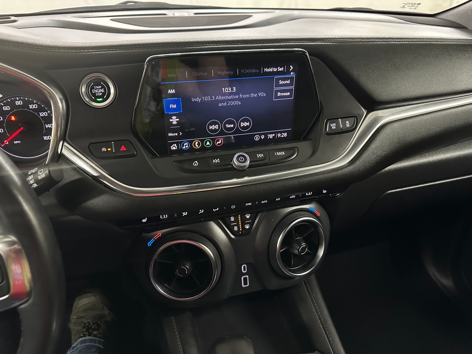 Thumbnail: 2022 Chevrolet Blazer - 3