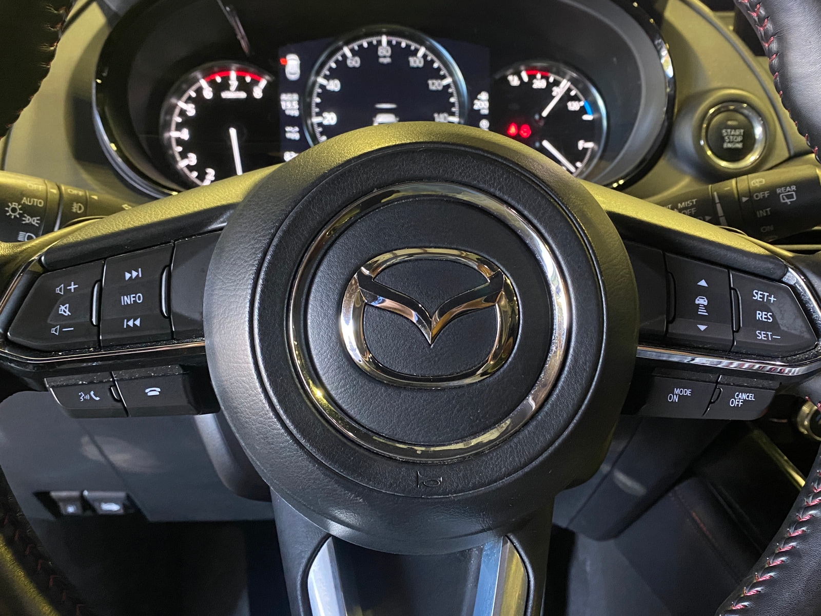 Thumbnail: 2023 Mazda CX-9 - 4