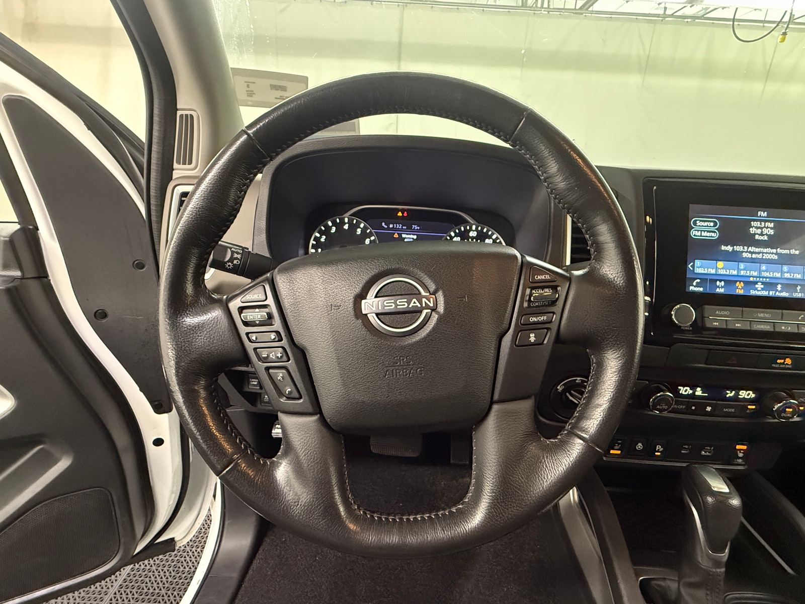 Thumbnail: 2022 Nissan Frontier - 5