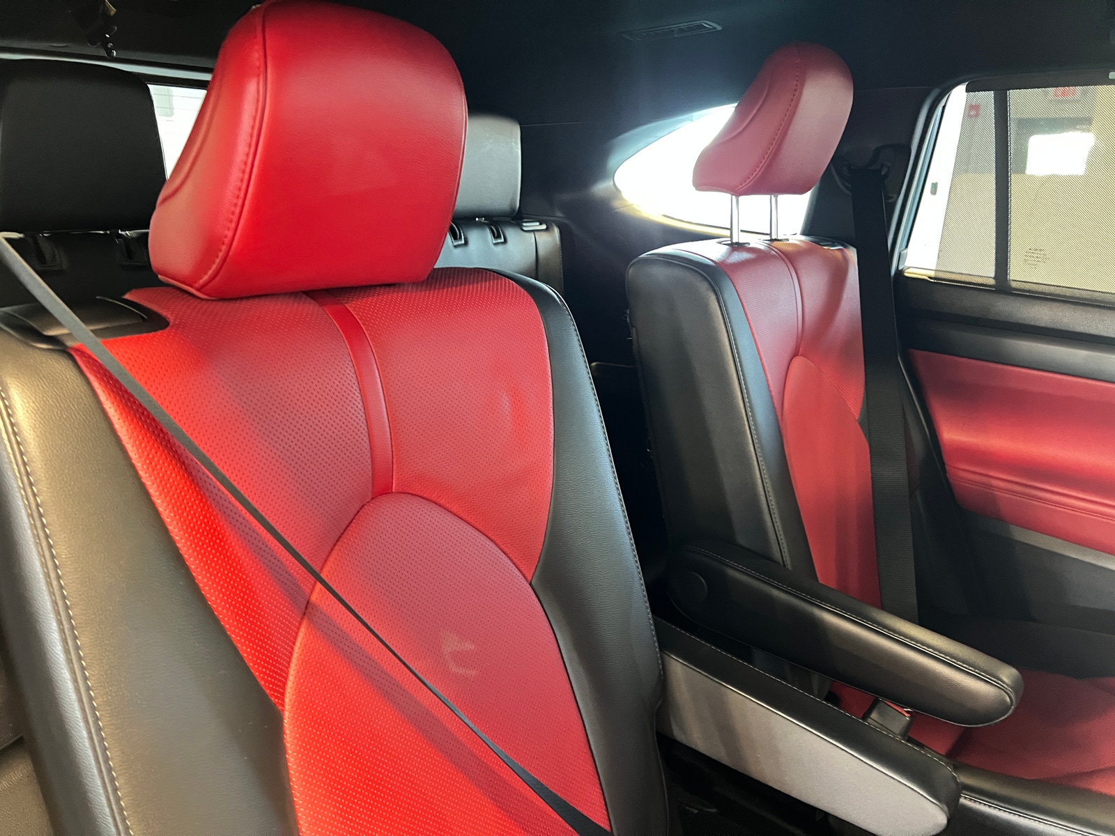 Thumbnail: 2021 Toyota Highlander - 5