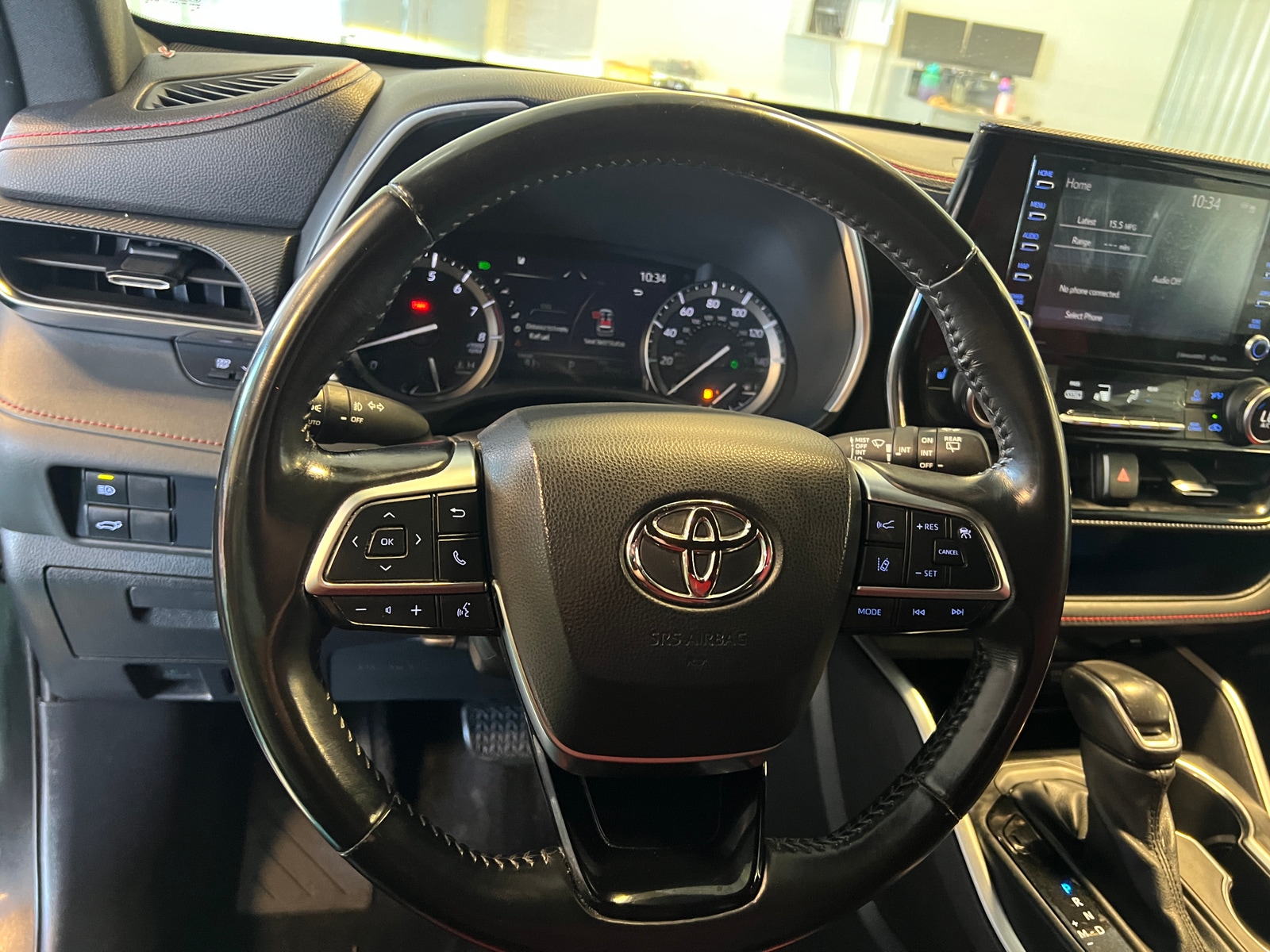 Thumbnail: 2021 Toyota Highlander - 4