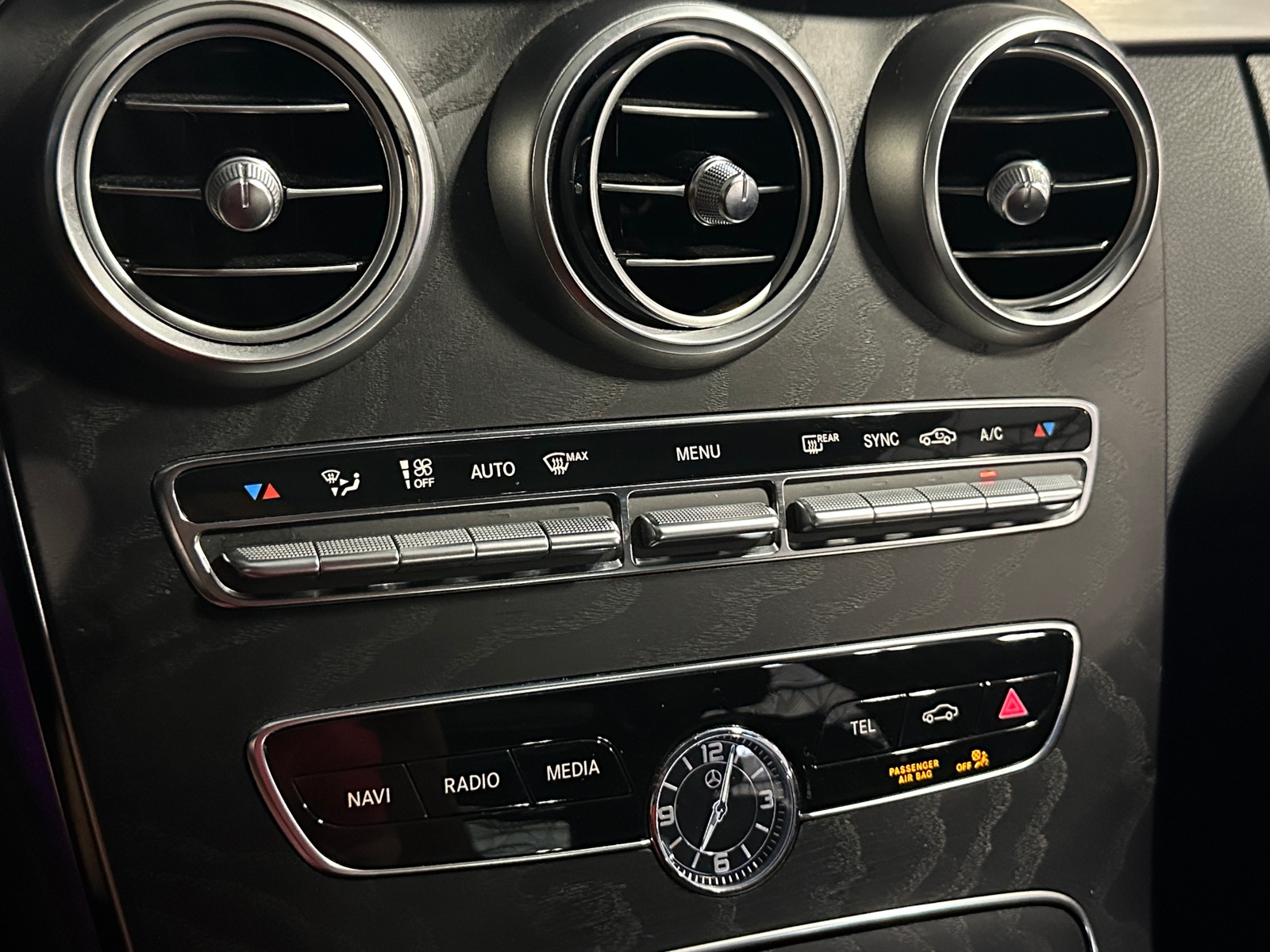 Thumbnail: 2020 Mercedes-Benz C-Class - 3