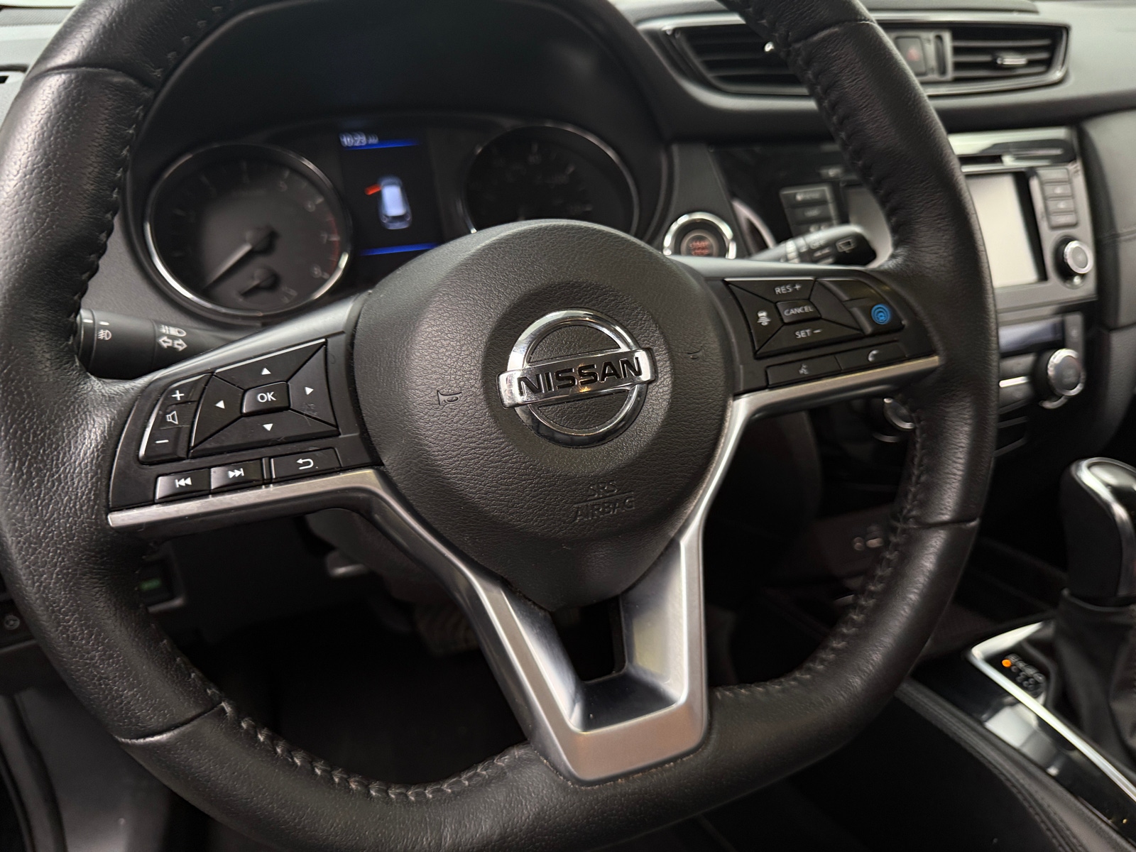 Thumbnail: 2020 Nissan Rogue - 4