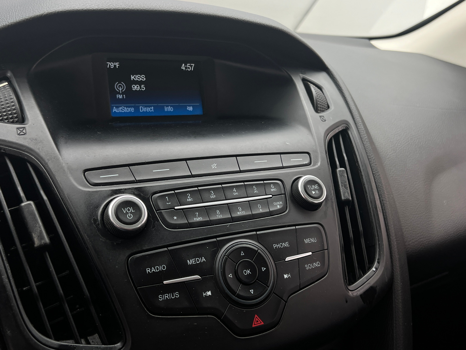 Thumbnail: 2018 Ford Focus - 4