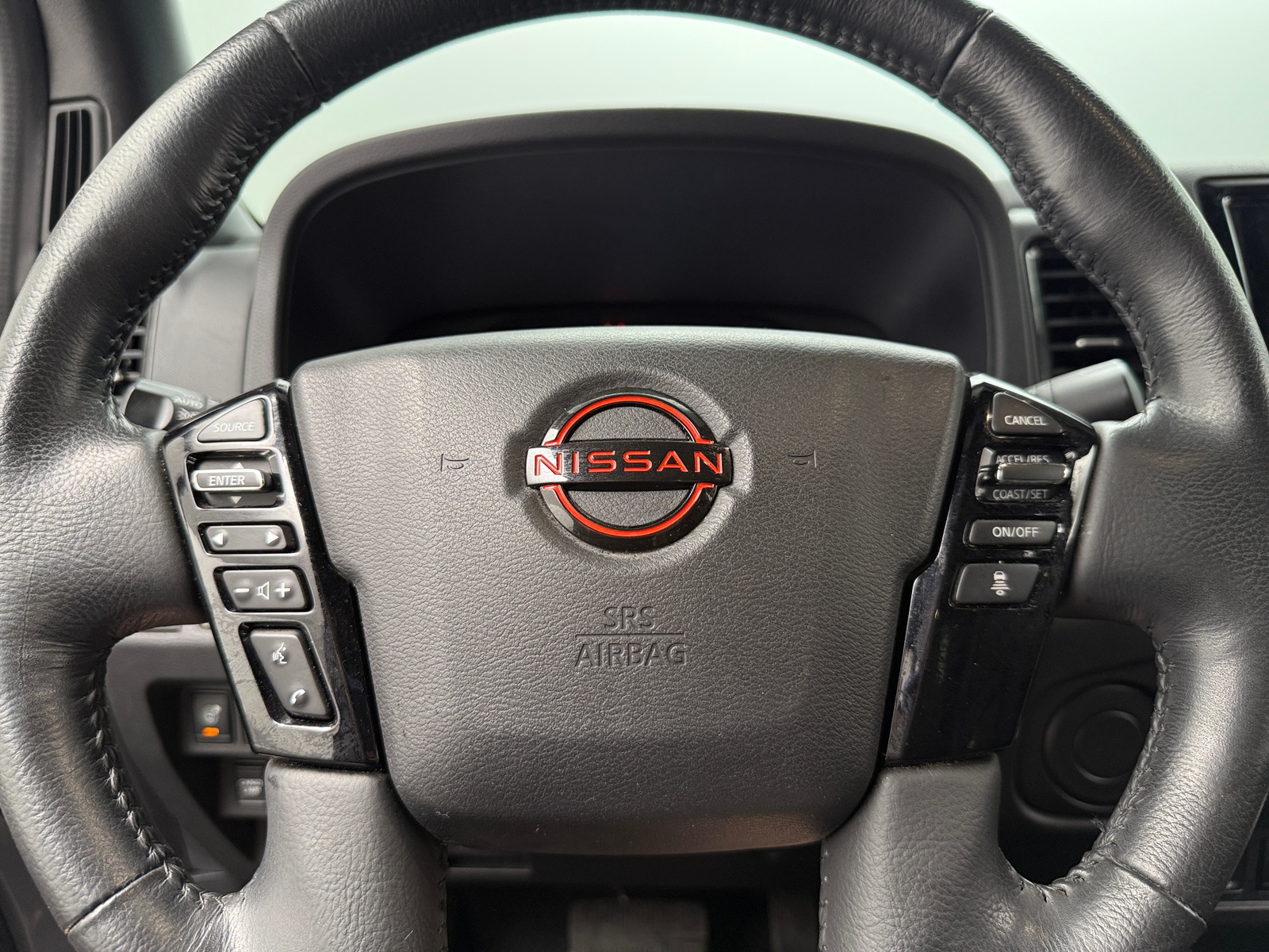 Thumbnail: 2022 Nissan Frontier - 4