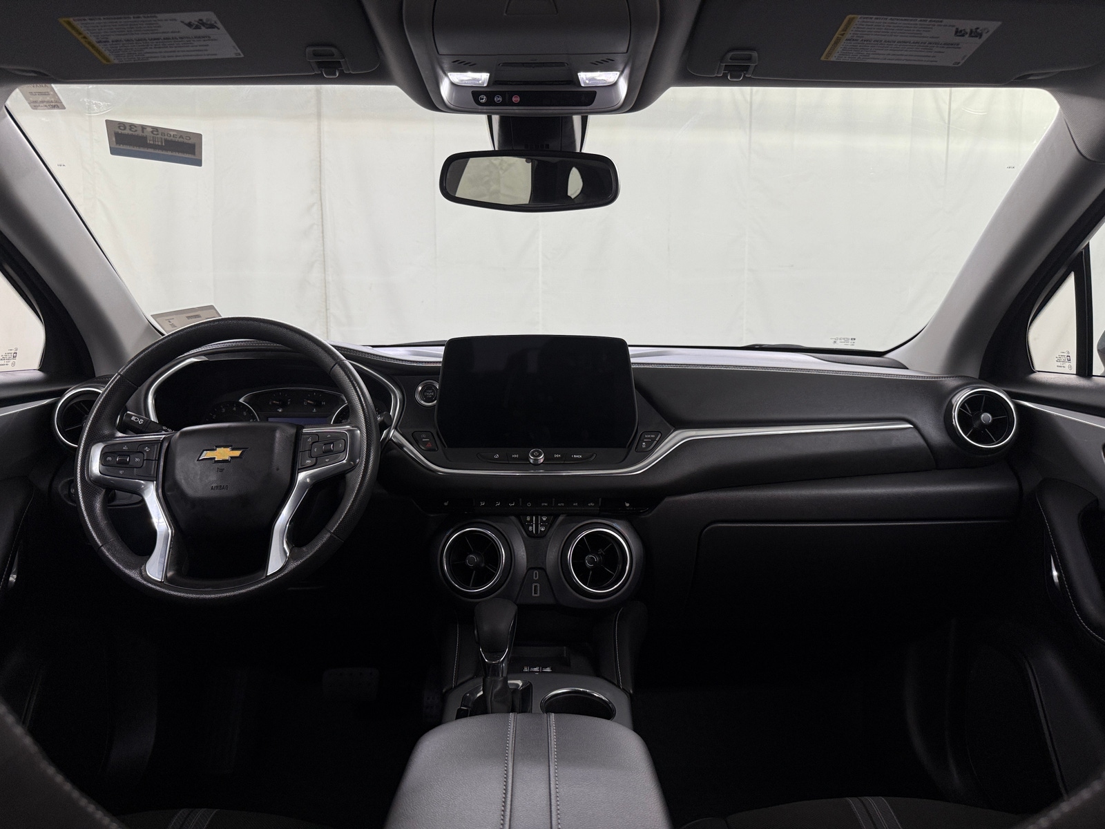 Thumbnail: 2023 Chevrolet Blazer - 3