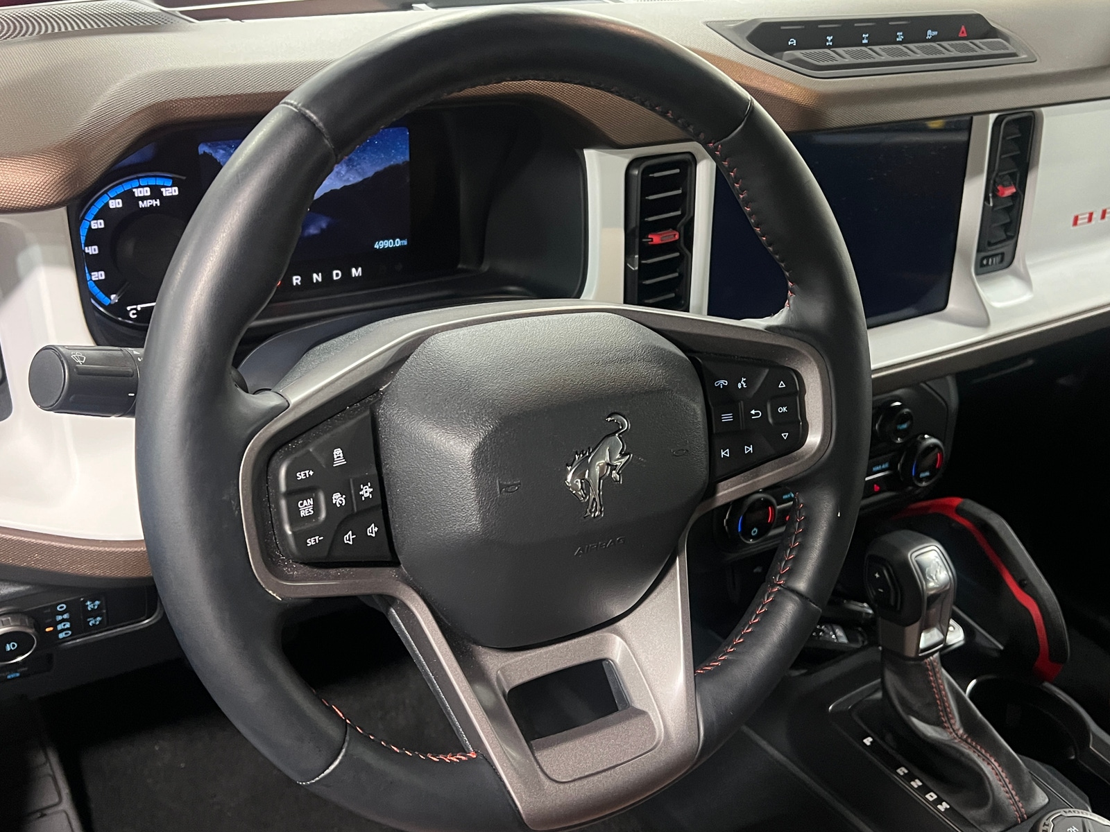 Thumbnail: 2024 Ford Bronco - 5