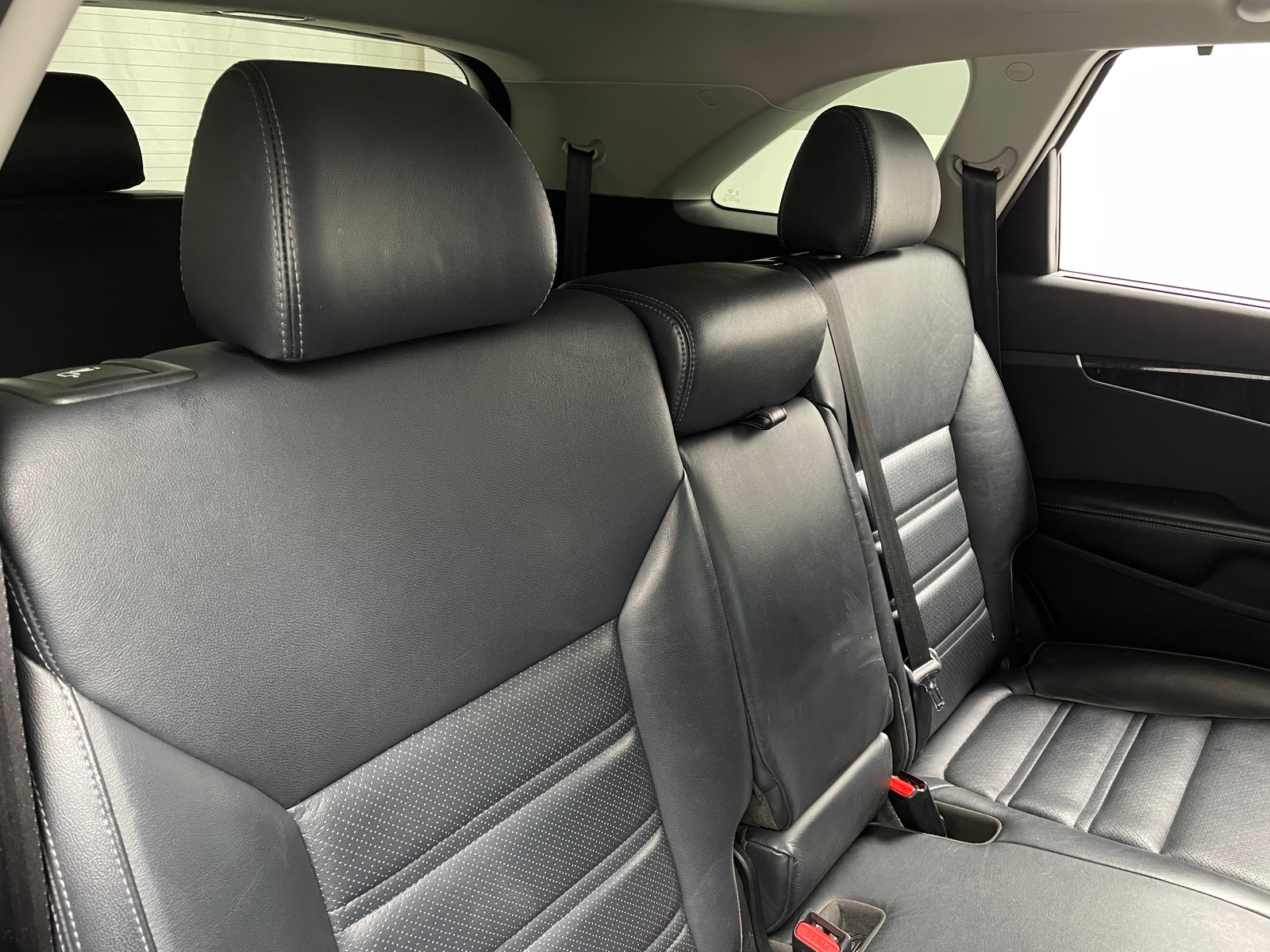 Thumbnail: 2017 Kia Sorento - 5