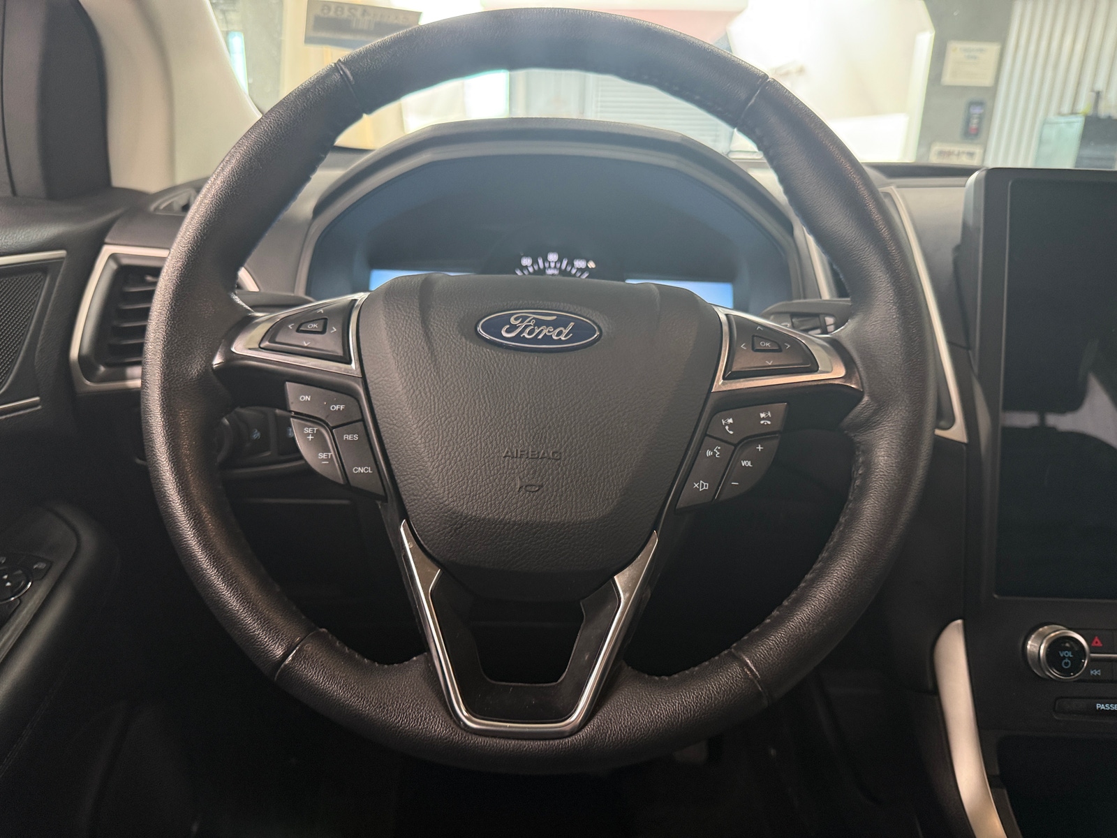 Thumbnail: 2024 Ford Edge - 4