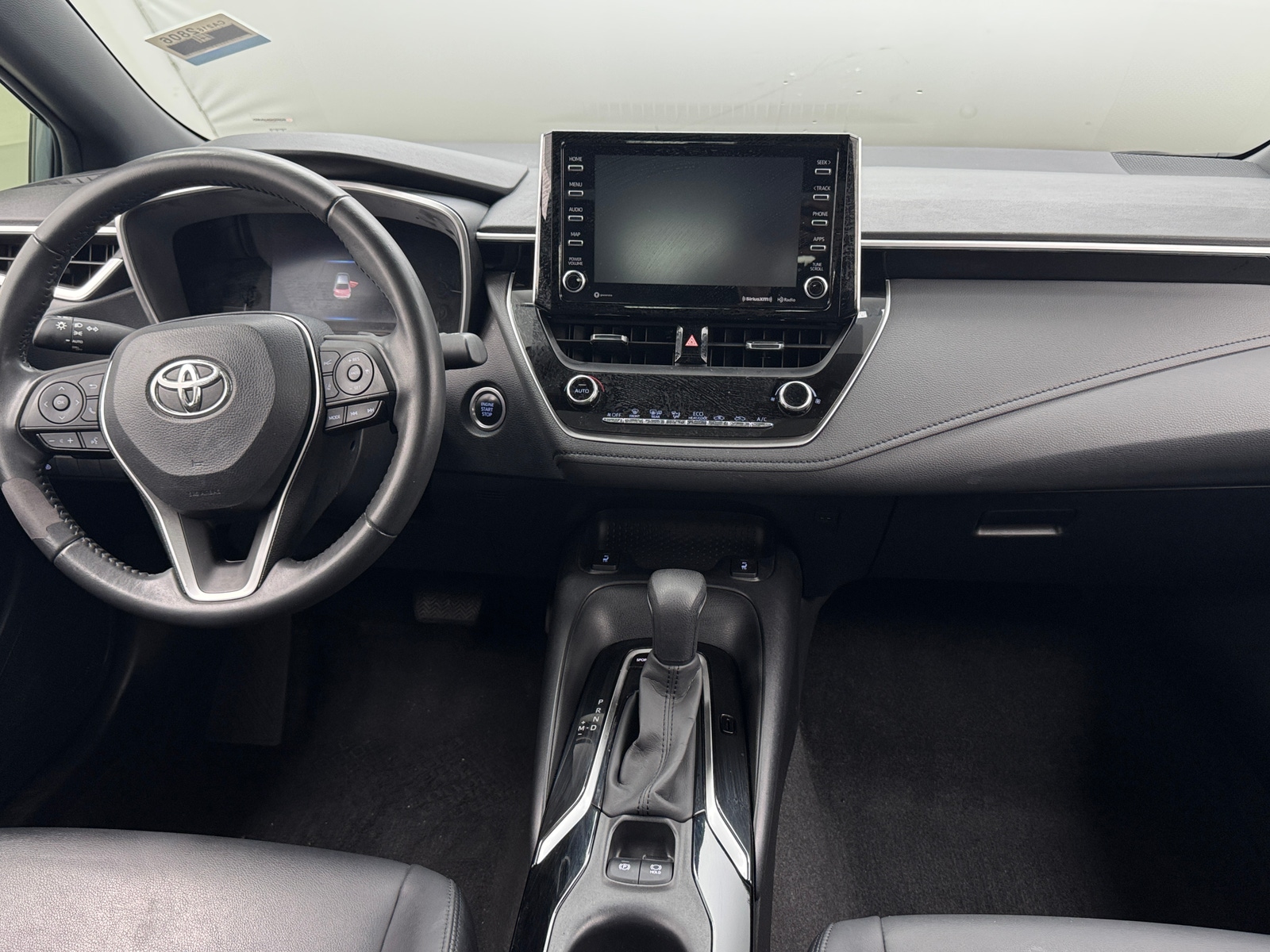 Thumbnail: 2022 Toyota Corolla - 3
