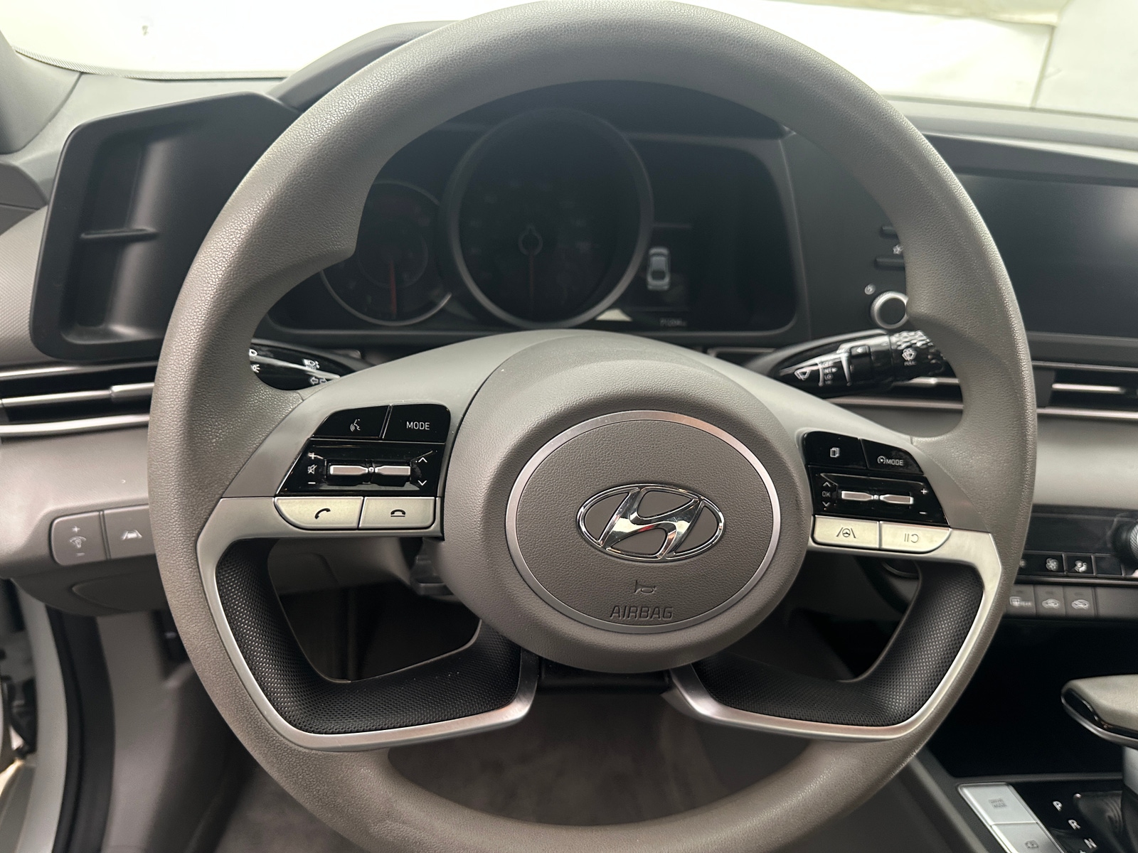 Thumbnail: 2021 Hyundai Elantra - 5