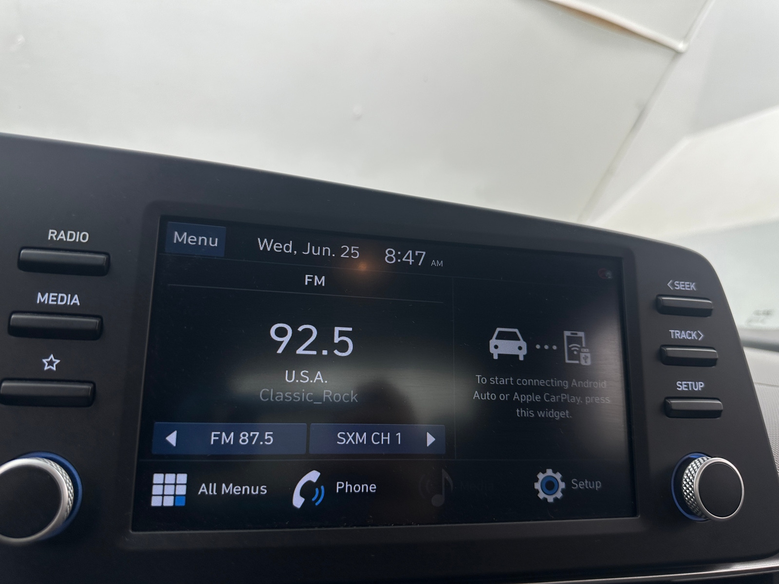 Thumbnail: 2021 Hyundai Elantra - 4