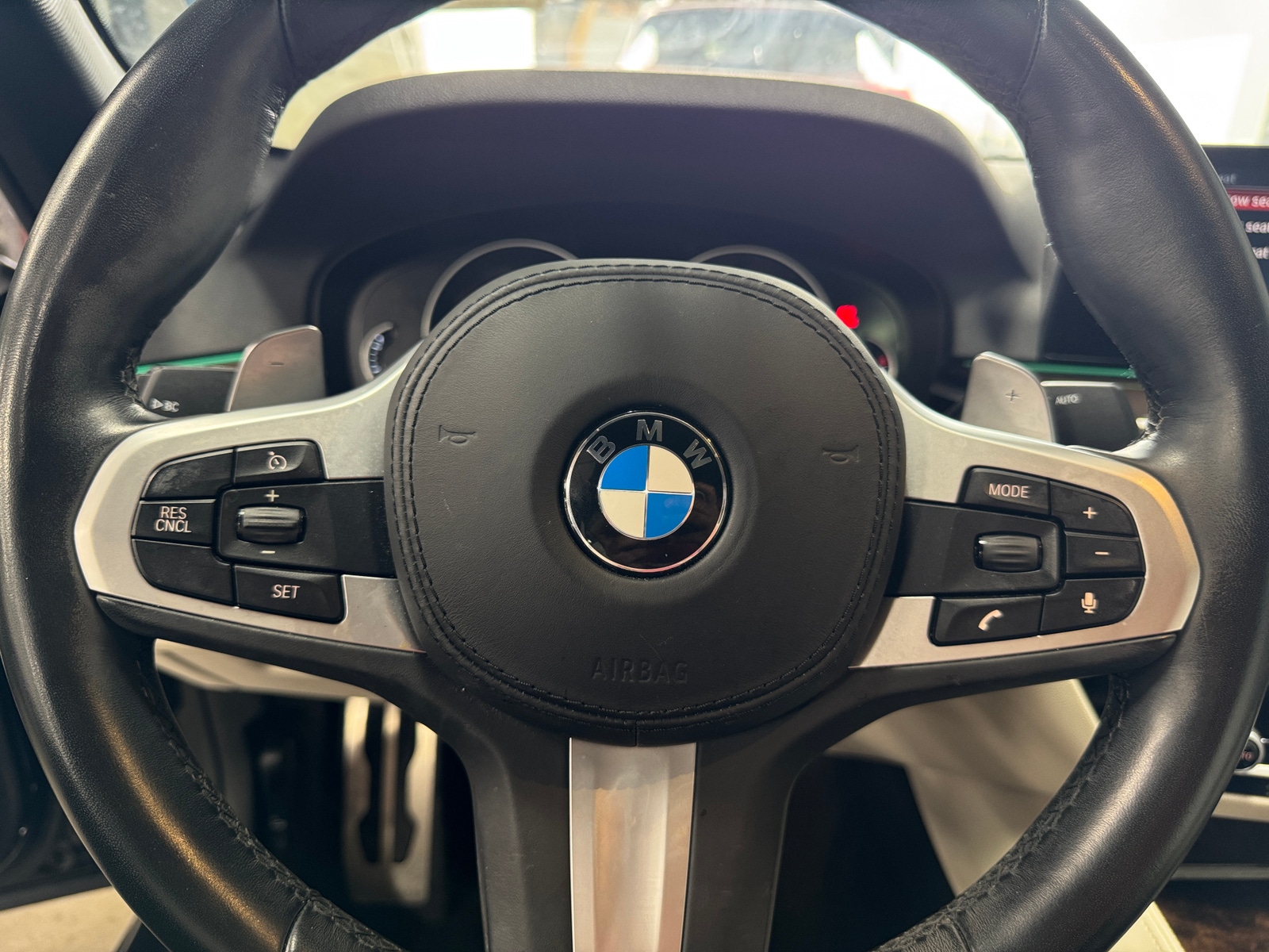 Thumbnail: 2019 BMW 5 Series - 4