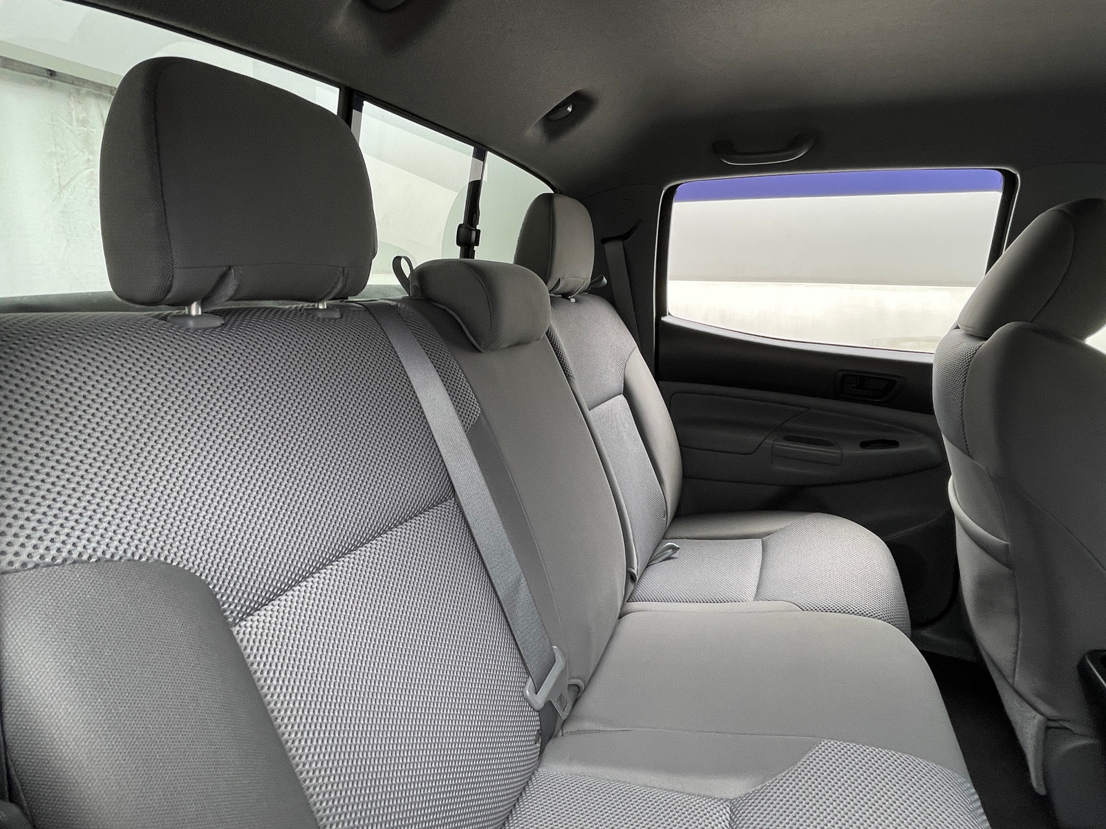 Thumbnail: 2012 Toyota Tacoma - 6