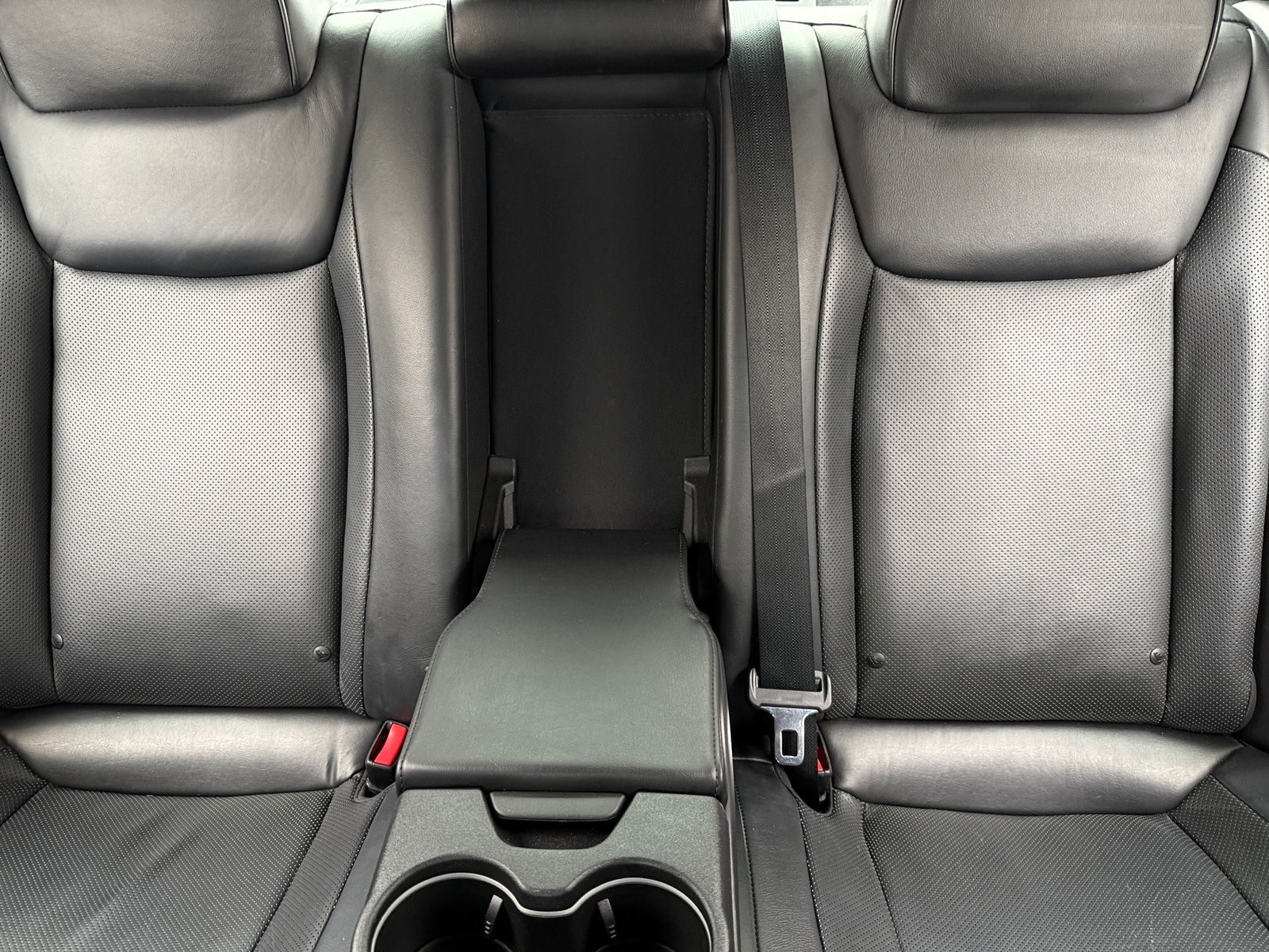 Thumbnail: 2014 Chrysler 300 - 5