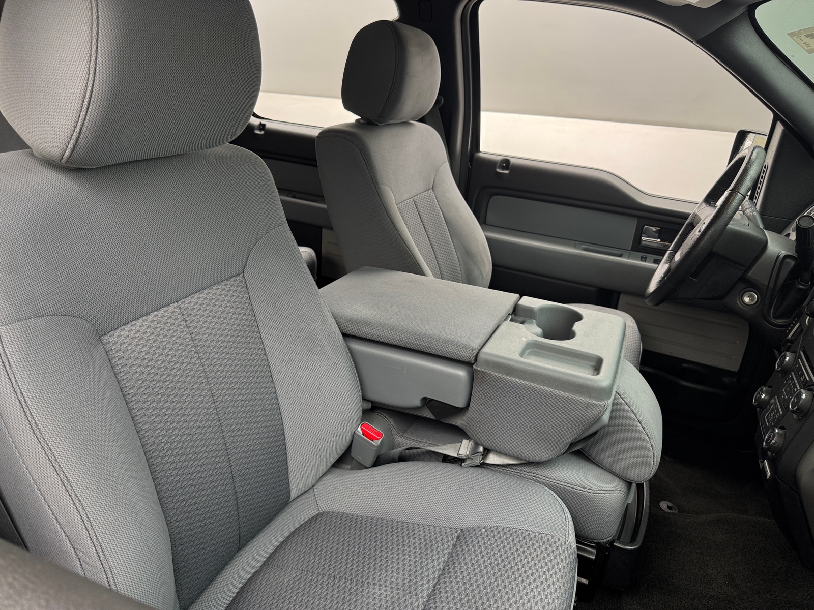 Thumbnail: 2013 Ford Econoline - 2