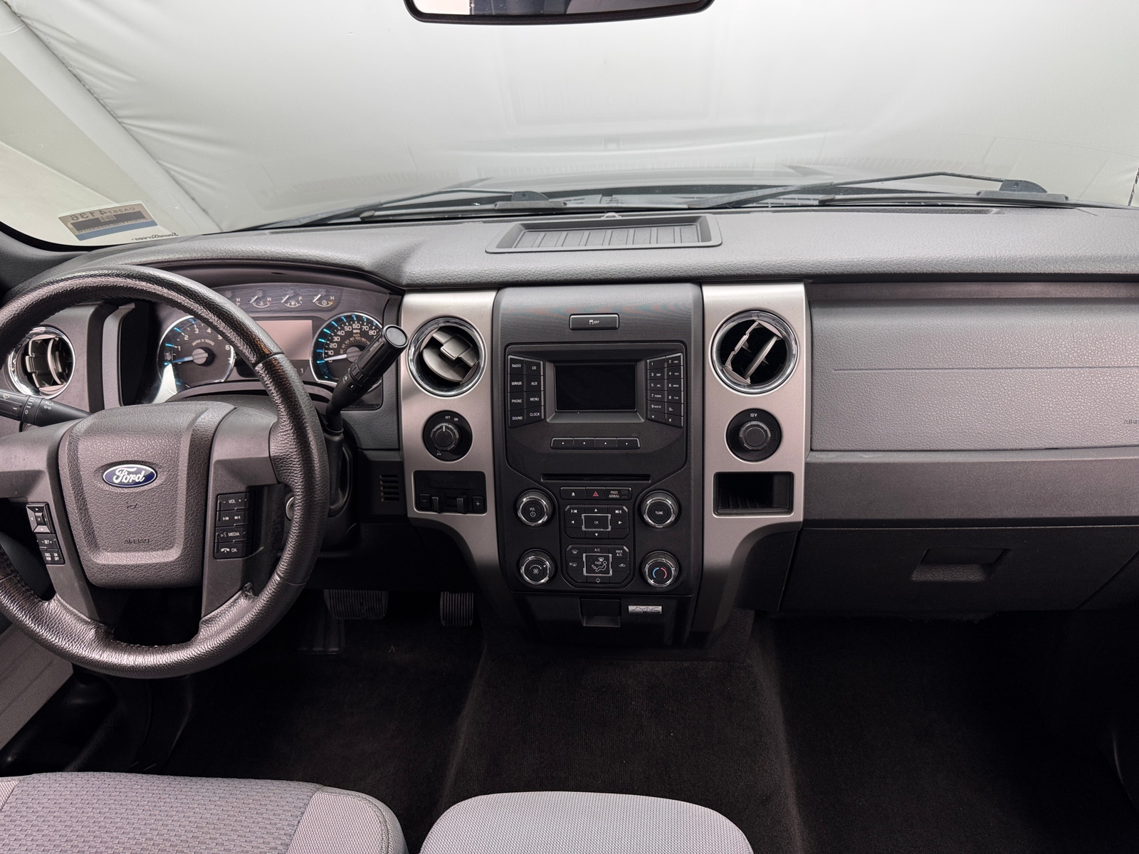 Thumbnail: 2013 Ford Econoline - 3