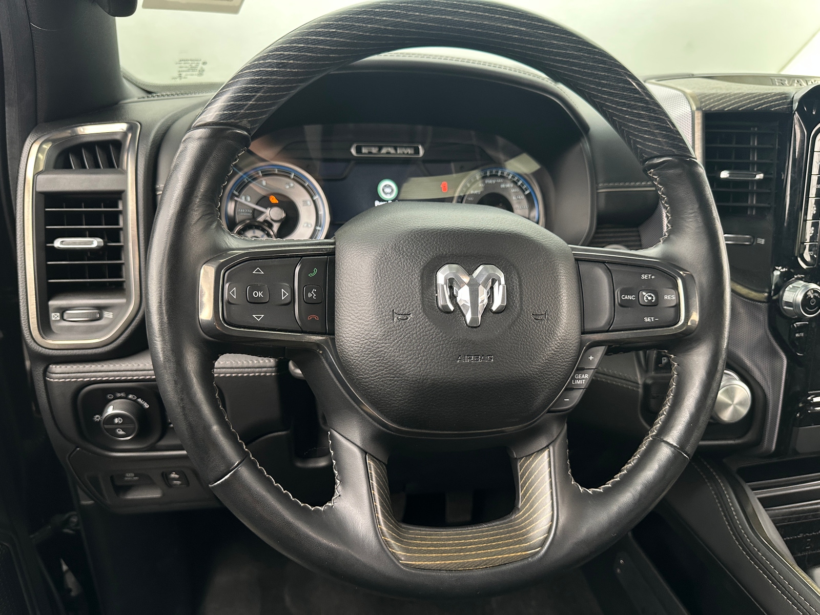 Thumbnail: 2020 RAM 1500 - 4