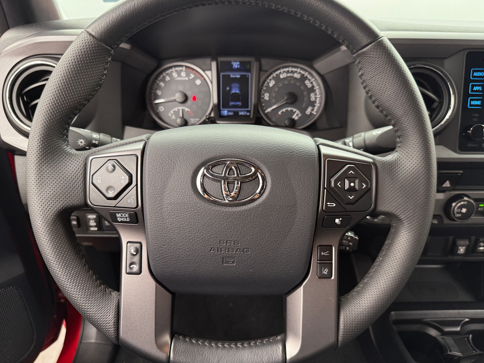 Thumbnail: 2019 Toyota Tacoma - 5