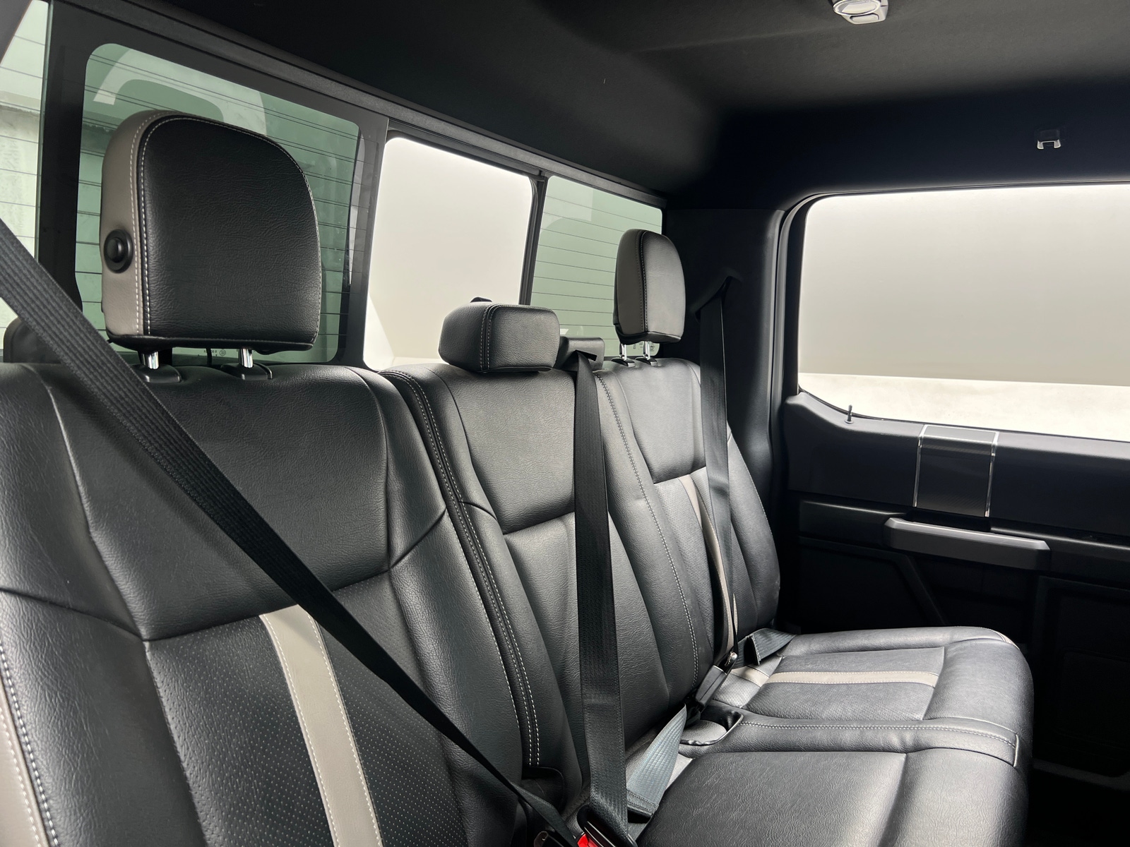 Thumbnail: 2018 Ford Econoline - 6