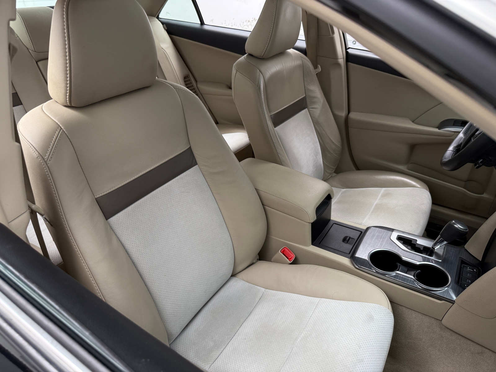 Thumbnail: 2012 Toyota Camry - 2