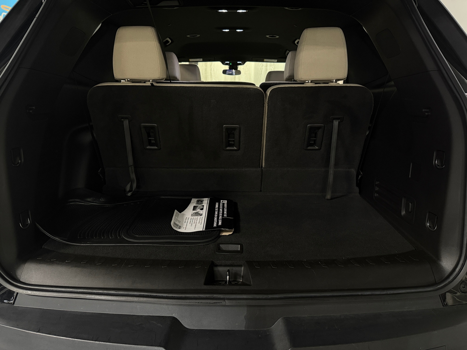 Thumbnail: 2022 Chevrolet Traverse - 7