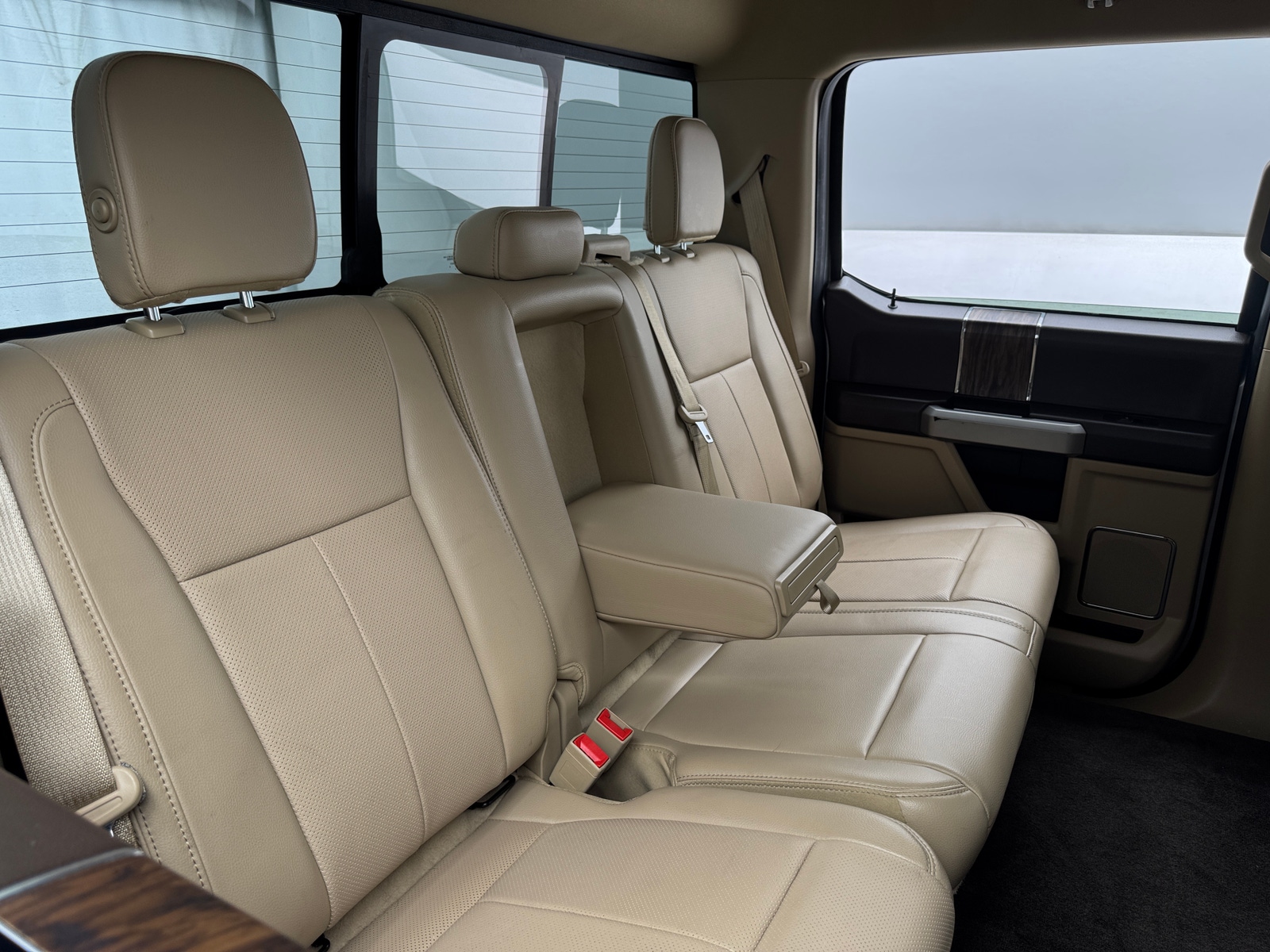 Thumbnail: 2018 Ford Econoline - 6
