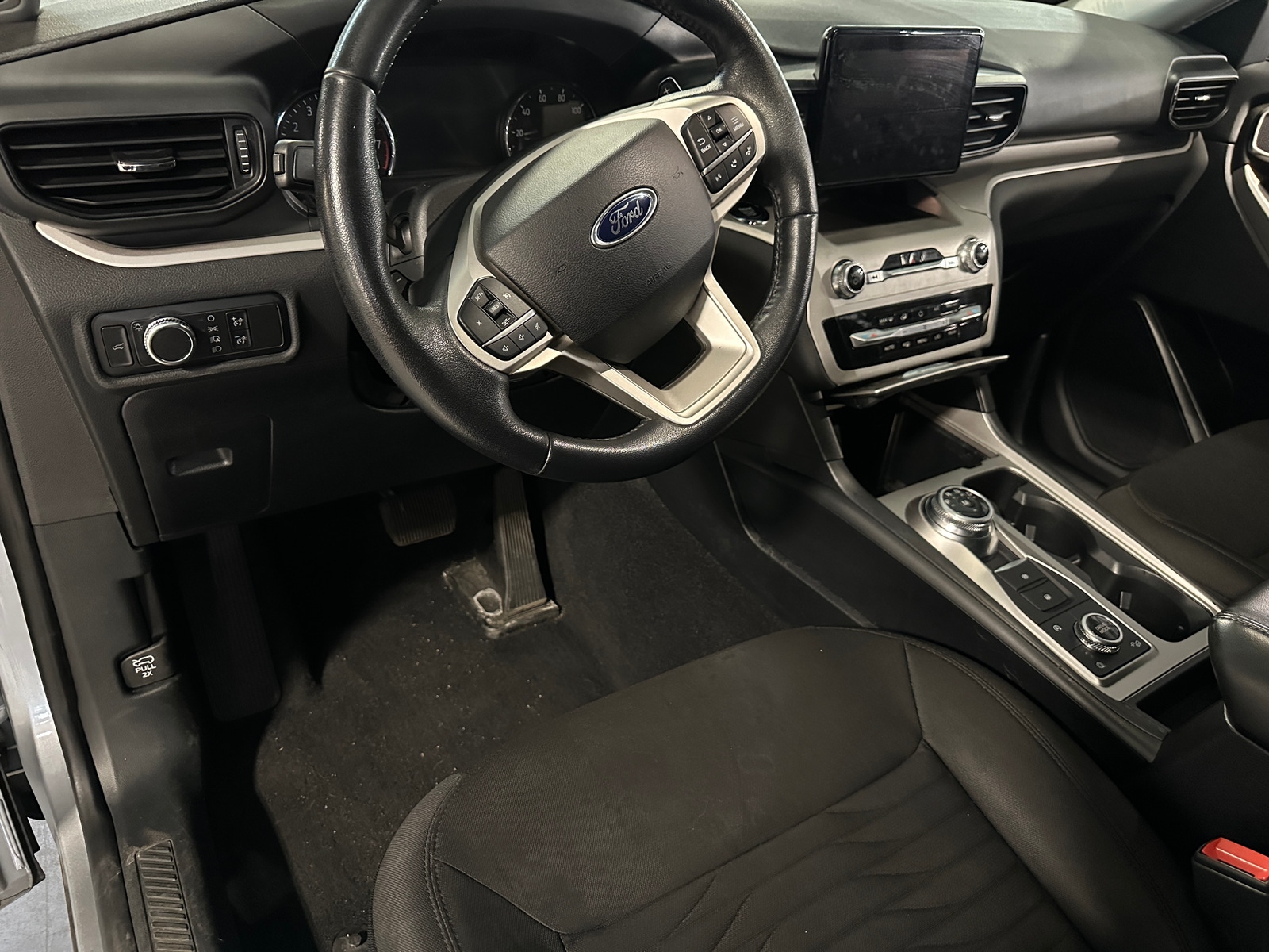 Thumbnail: 2020 Ford Explorer - 3