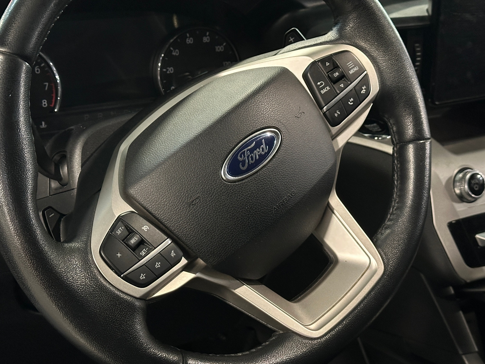 Thumbnail: 2020 Ford Explorer - 5