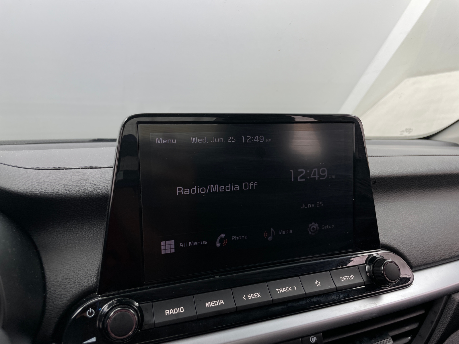 Thumbnail: 2024 Kia Forte - 4