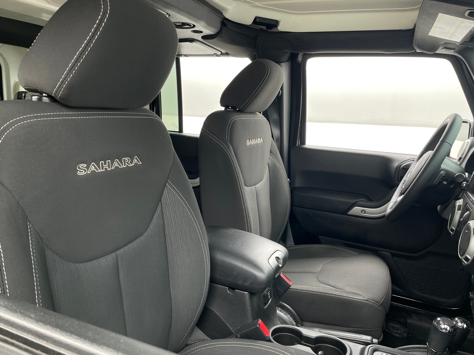 Thumbnail: 2017 Jeep Wrangler - 2