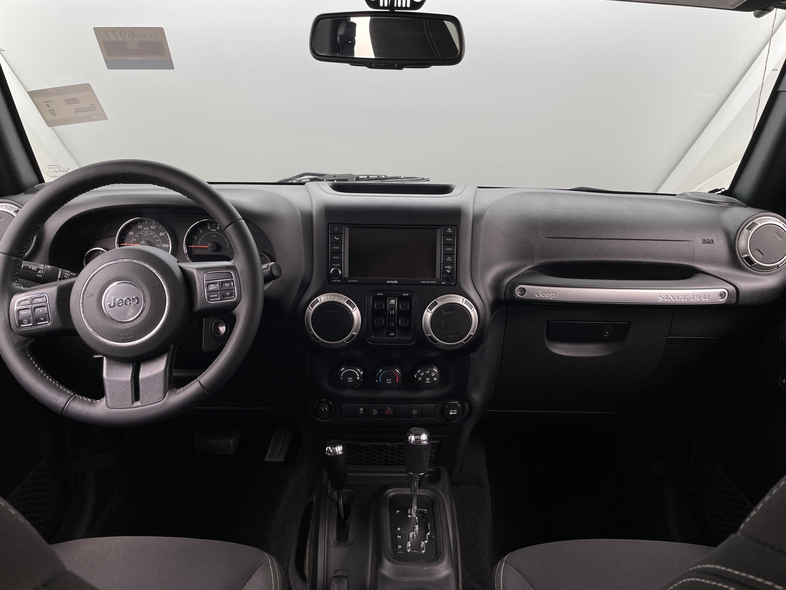 Thumbnail: 2017 Jeep Wrangler - 3