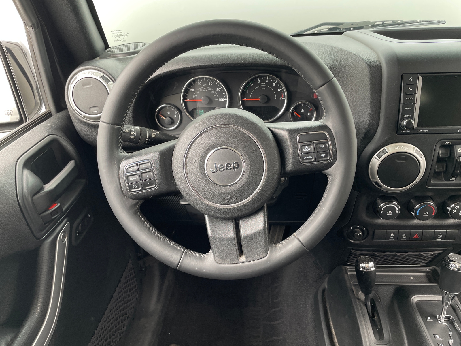 Thumbnail: 2017 Jeep Wrangler - 5