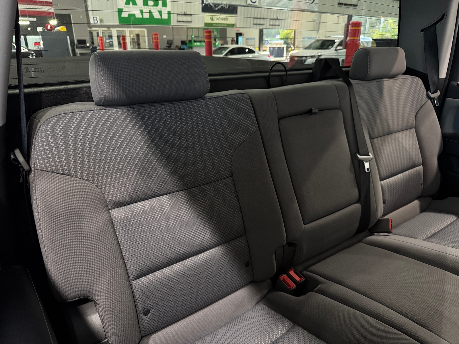 Thumbnail: 2018 Chevrolet Silverado 1500 - 6
