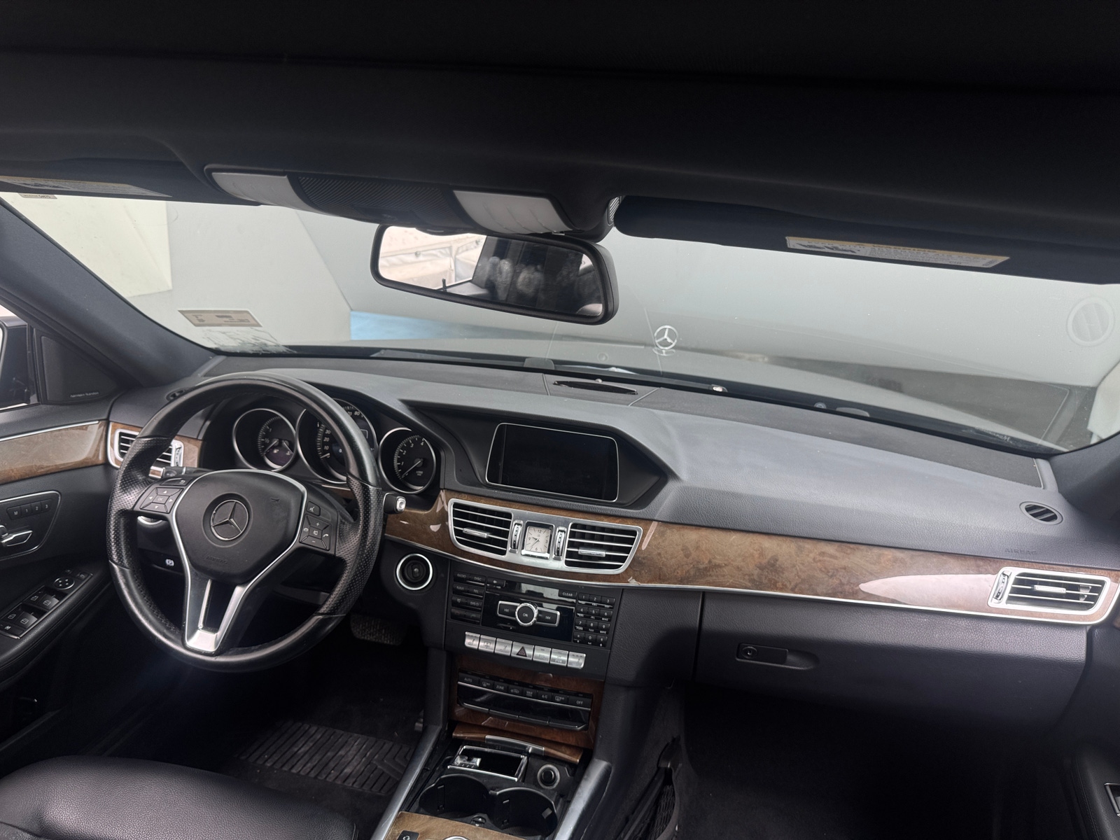 Thumbnail: 2014 Mercedes-Benz E-Class - 2