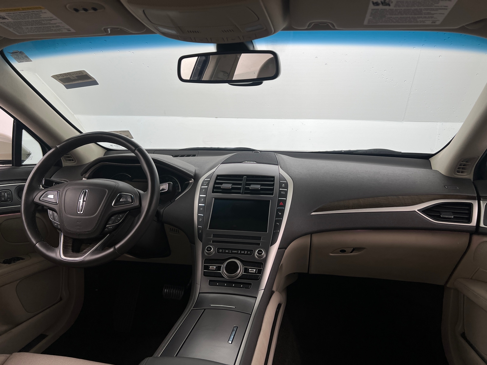 Thumbnail: 2018 Lincoln MKZ - 2