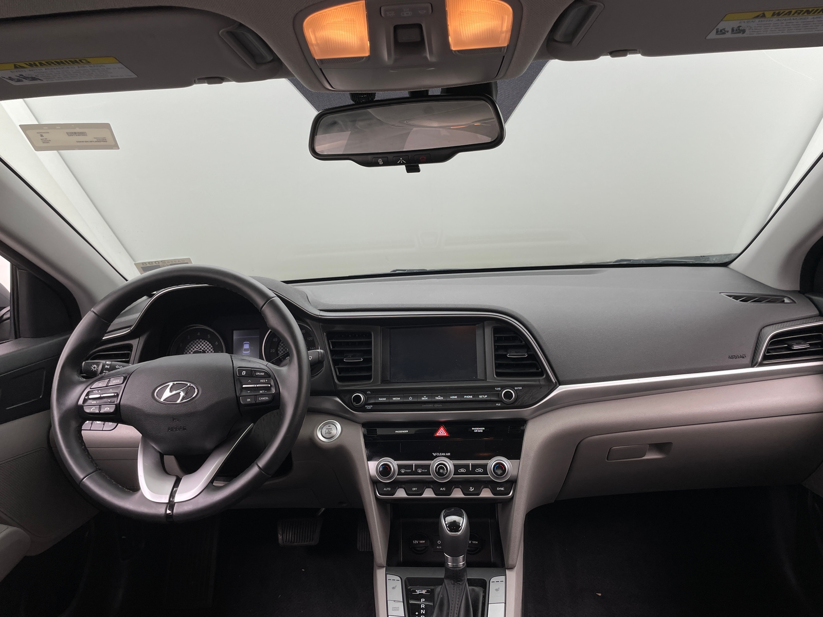 Thumbnail: 2020 Hyundai Elantra - 3