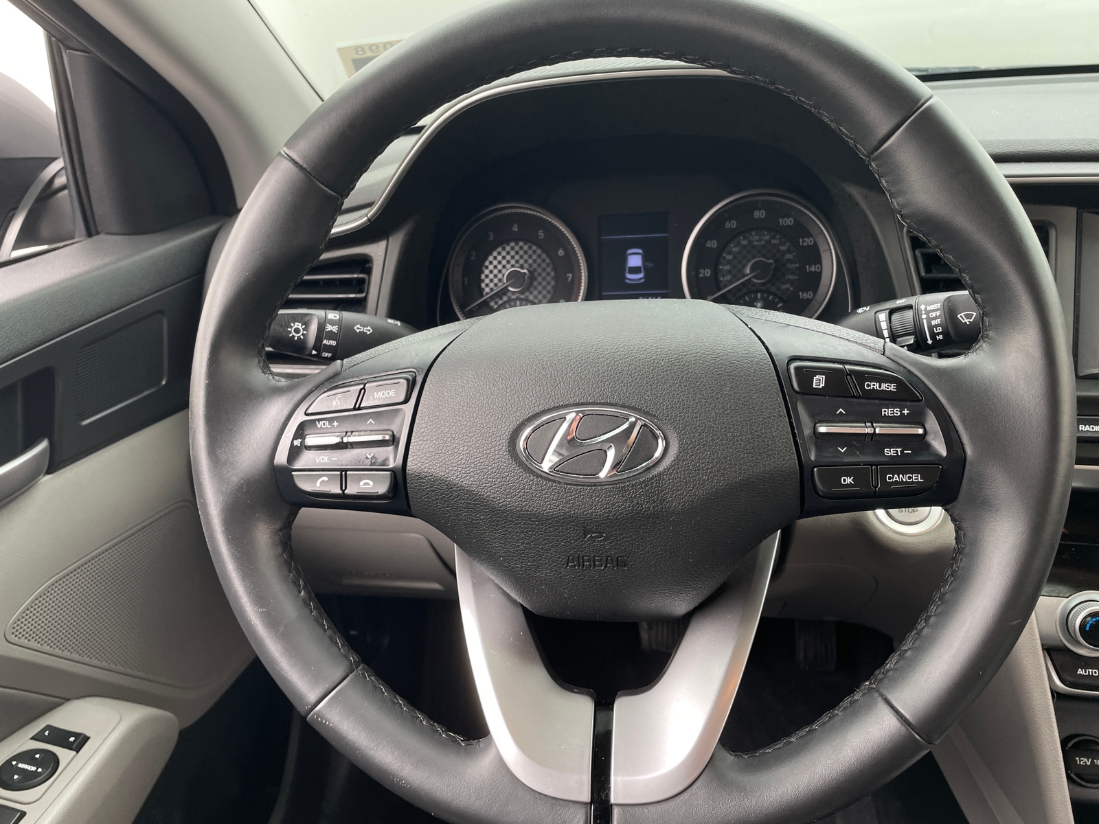 Thumbnail: 2020 Hyundai Elantra - 5