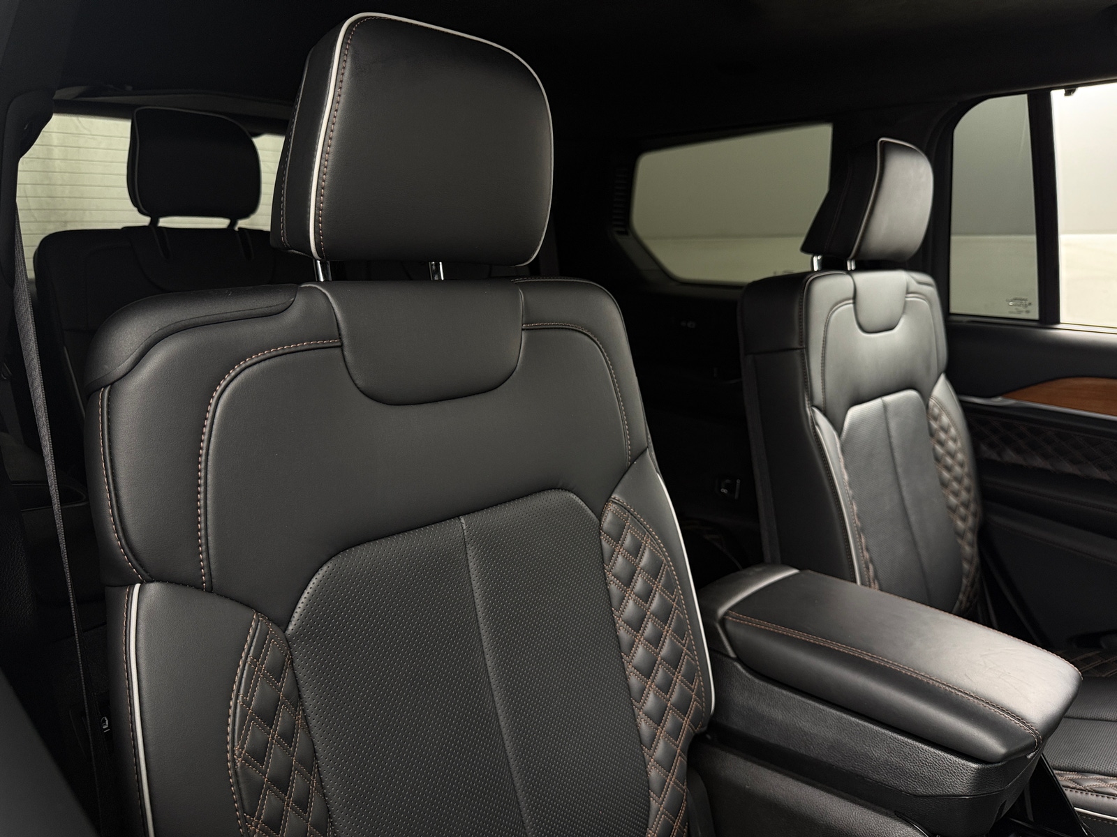 Thumbnail: 2021 Jeep Grand Cherokee L - 6