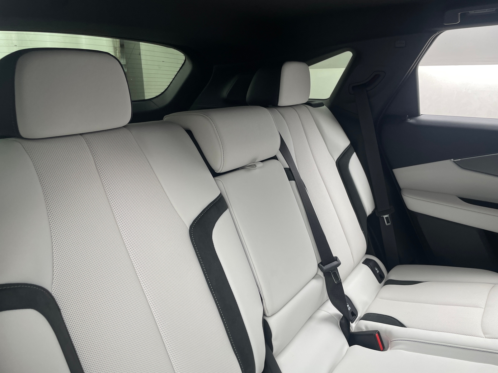 Thumbnail: 2024 Acura ZDX - 5